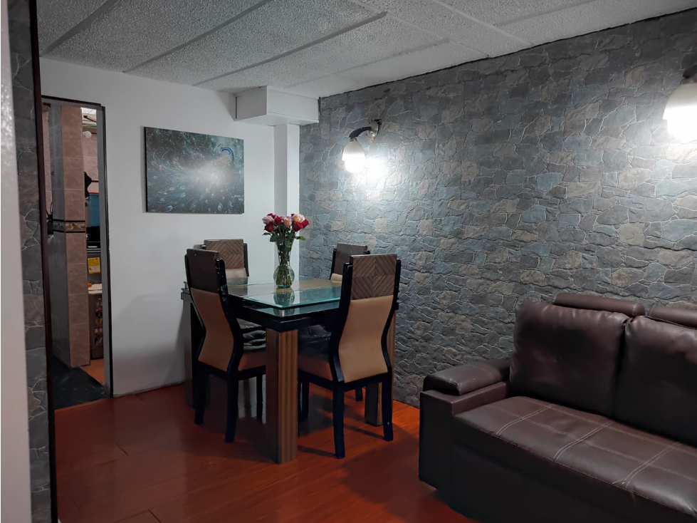 Venta Casa Álamos Sur: Garaje, 3 hab, 2 baños, Estudio y Patio — foto 6