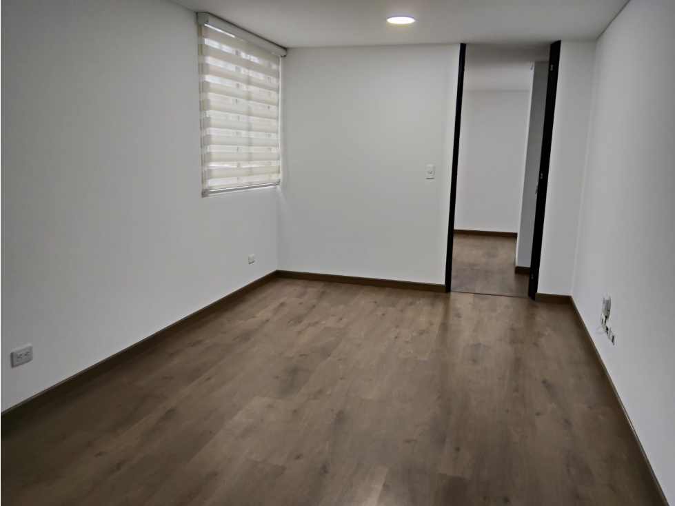 En venta amplio apartaestudio con parqueadero en el Tunal en Bogota — foto 2