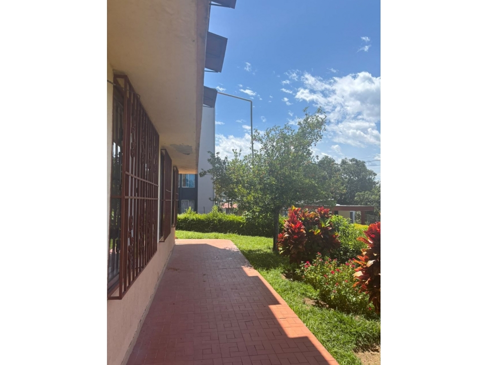VENTA CASA DUPLEX CUBA A PRECIO DE OPORTUNIDAD — foto 2