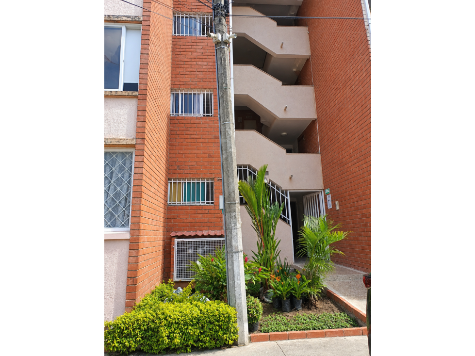 VENTA DE APARTAMENTO CONJUNTO LAS PALMERAS - 2