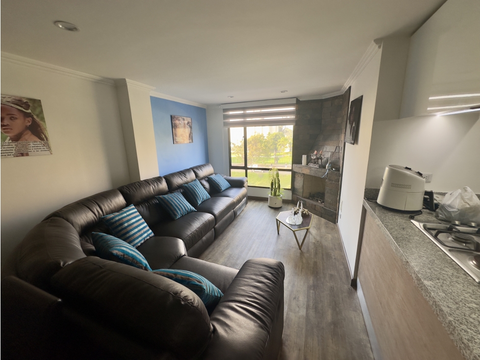 VENTA APARTAMENTO EN BATÁN CON ILUMINACIÓN Y UBICACIÓN ESTRATEGICA — foto 3