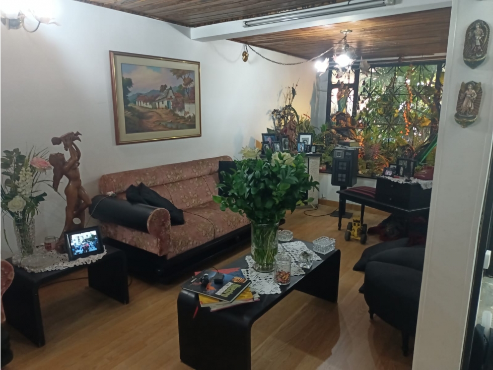 VENDO CASA BARRIO MILENTA-KENNEDY - 5