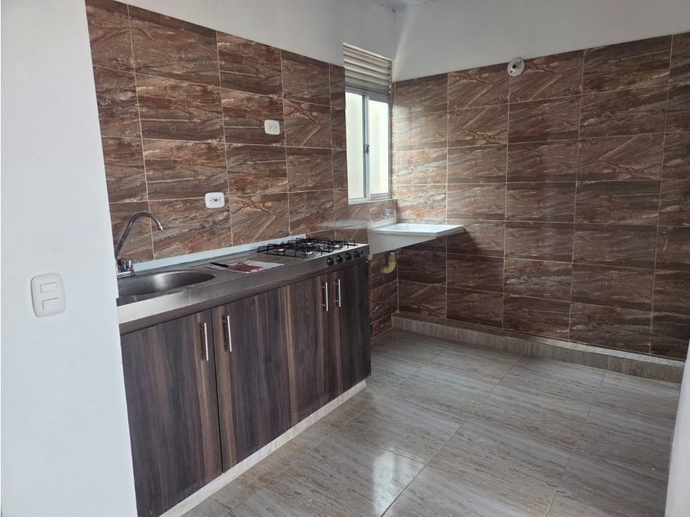 VENTA APARTAMENTO CONJUNTO FONTANA-MADRID, — foto 4