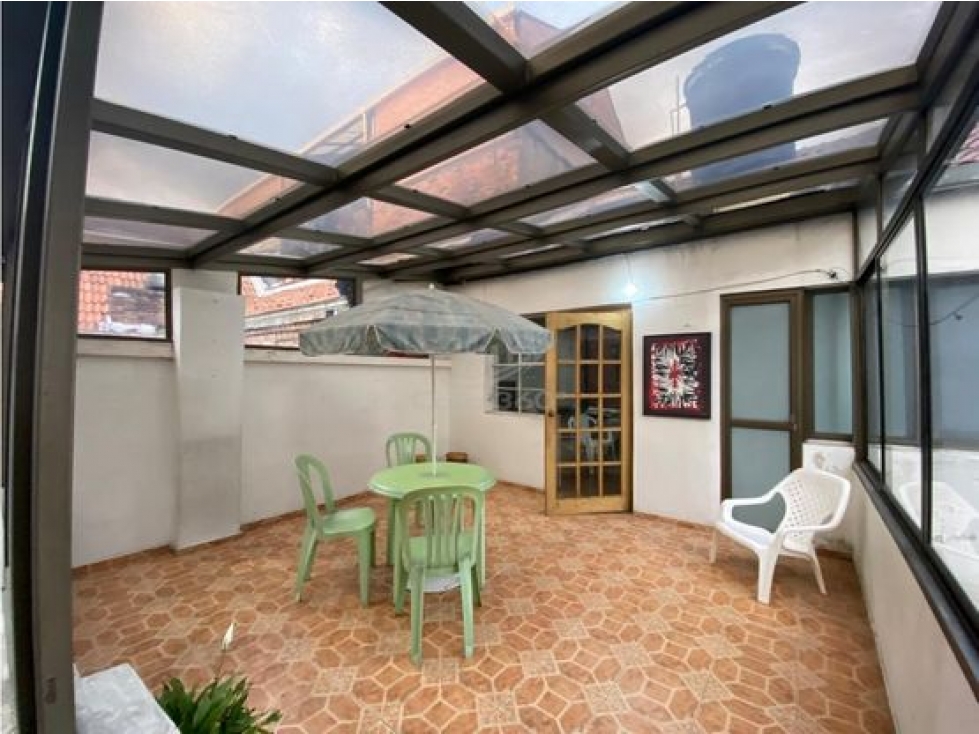 VENTA CASA SAN LUIS - INVERSIÓN $$ NEGOCIABLE EN BOGOTA