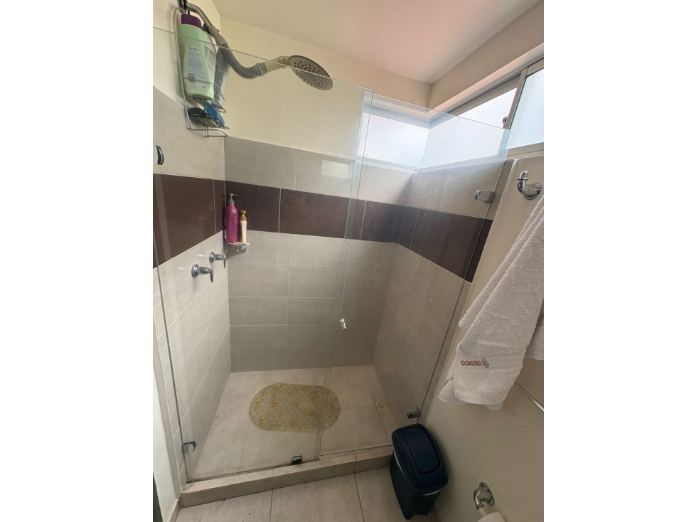 VENTA CASA EN MONTEMADERO EXCLUSIVA ZONA RESIDENCIAL NEIVA — foto 4