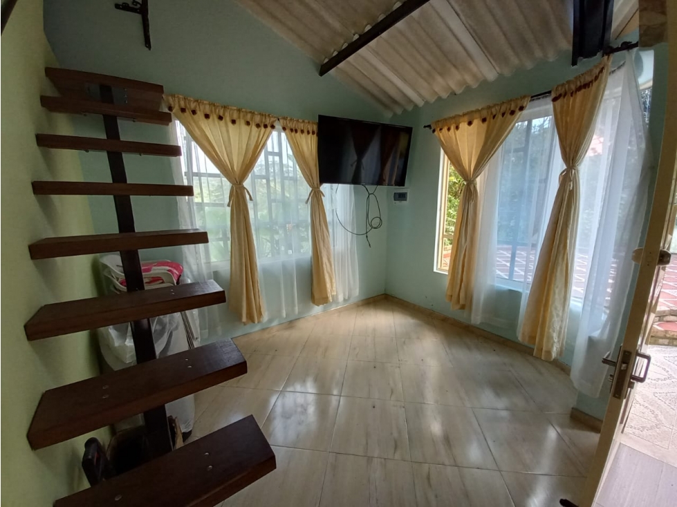 VENTA DE CABAÑA EN MONIQUIRA - 6