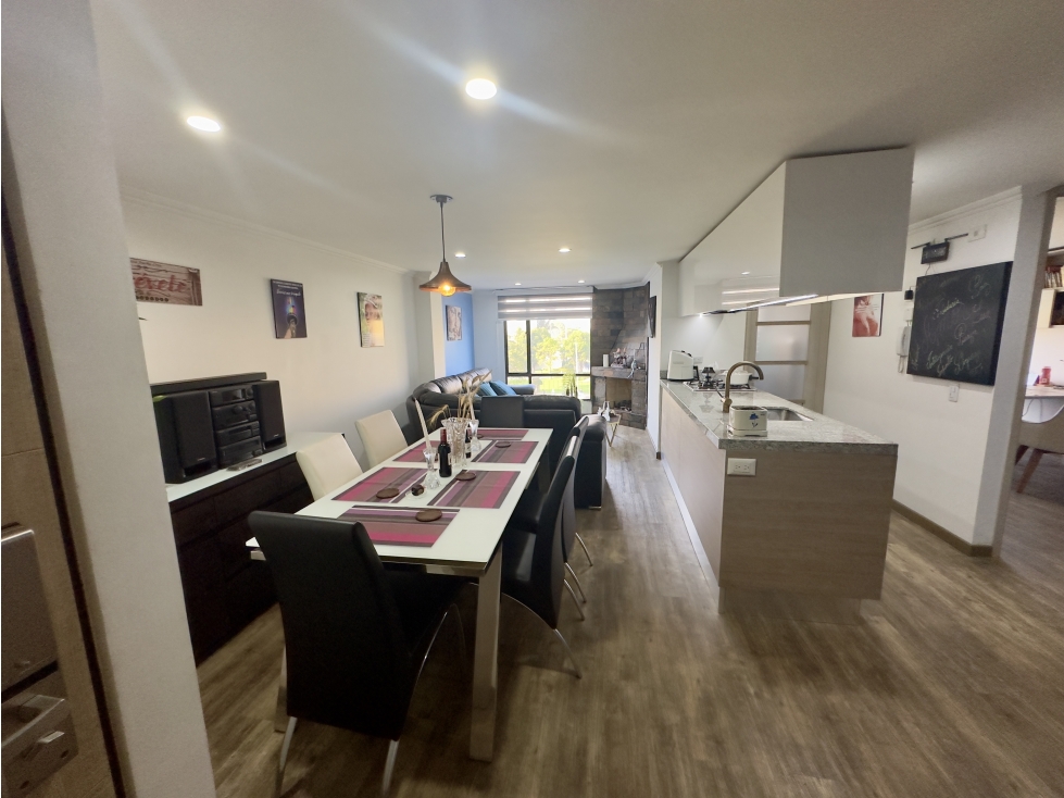 VENTA APARTAMENTO EN BATÁN CON ILUMINACIÓN Y UBICACIÓN ESTRATEGICA — foto 2
