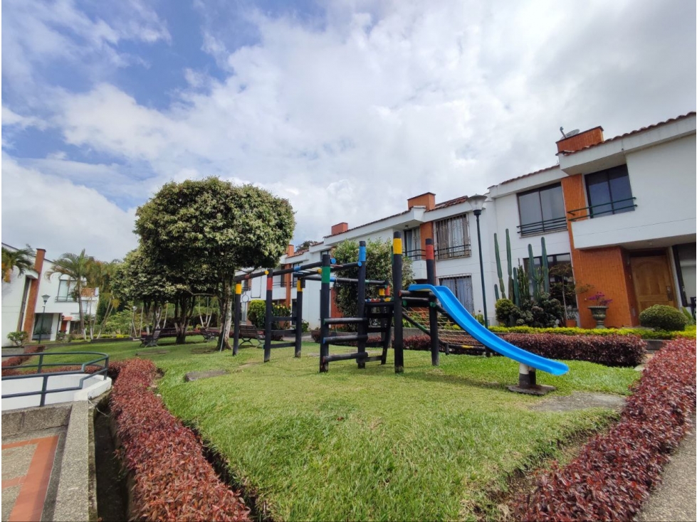 VENTA CASA AVDA SUR — foto 2