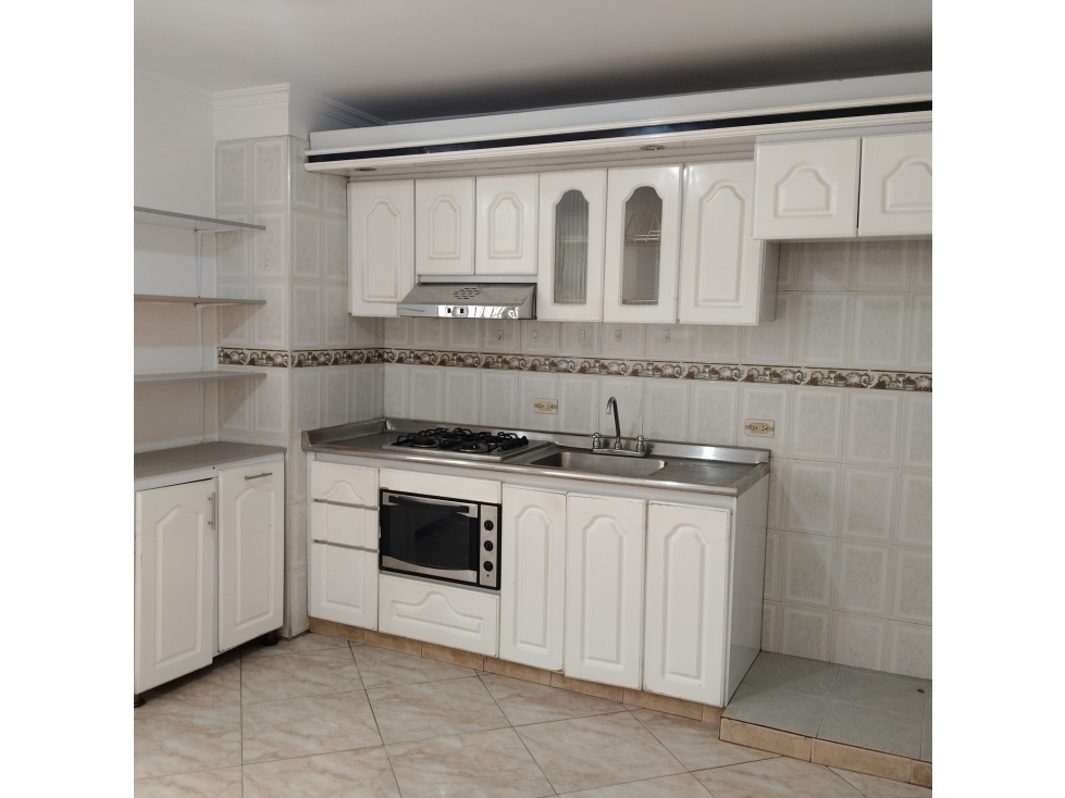 VENTA CASA AMPLIA DE 3 NIVELES FUSAGASUGA SECTOR SANTA ANITA — foto 4