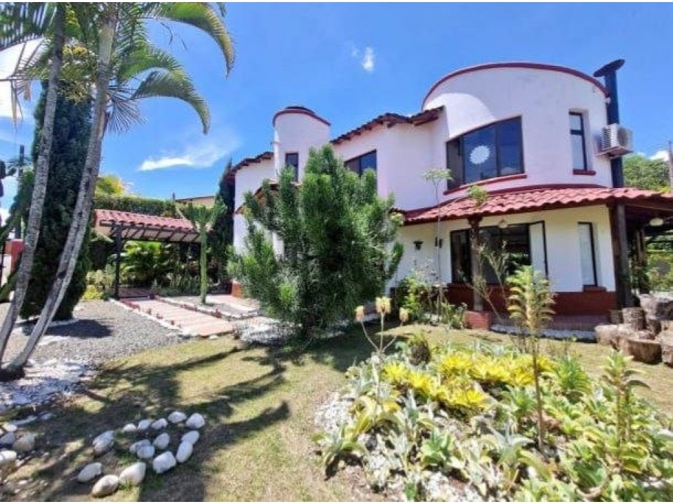 VENTA CASA CAMPESTRE CERRITOS