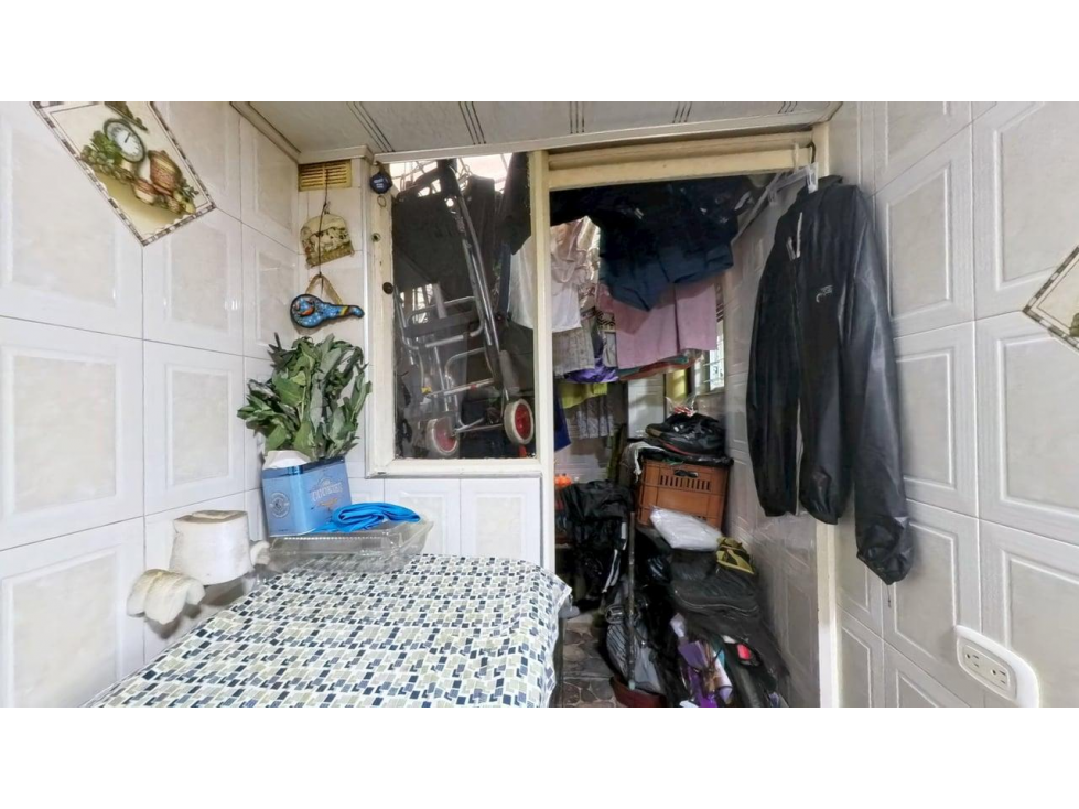 VENTA APTO SANTA TERESITA ENGATIVA PISO 1- BOGOTA — foto 5