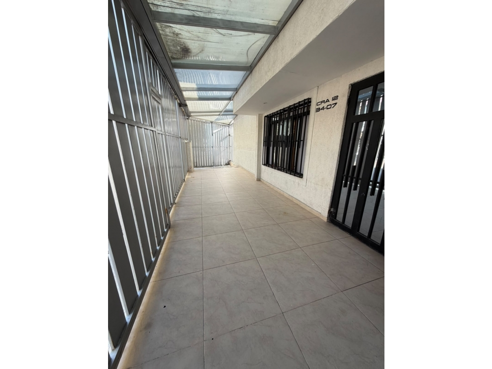 VENTA CASA EXCELENTE PARA INVERSION BARRIO CAMBULOS - NEIVA — foto 2