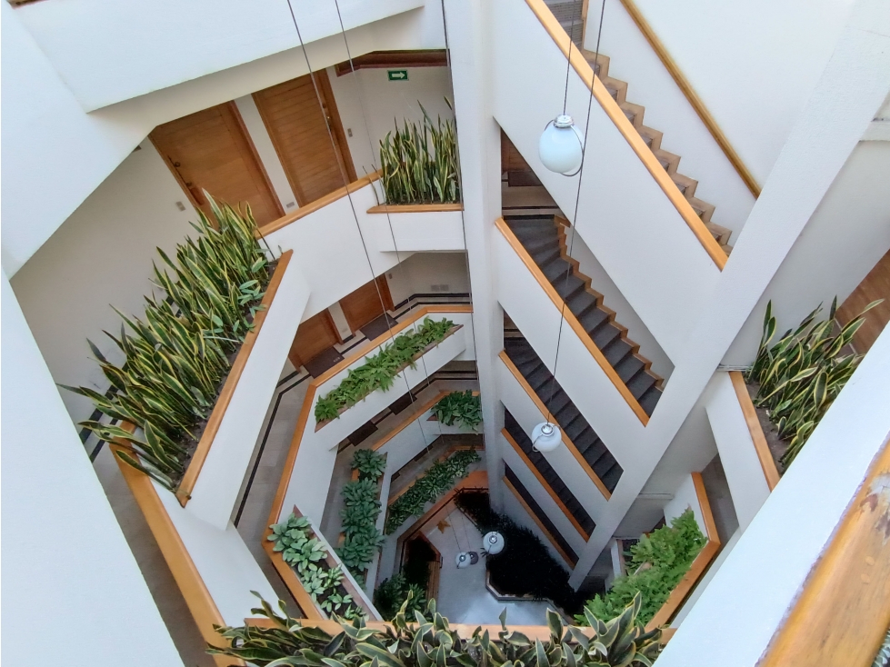 VENTA DE PENTHOUSE CLASICO EN SANTA BARBARA — foto 3