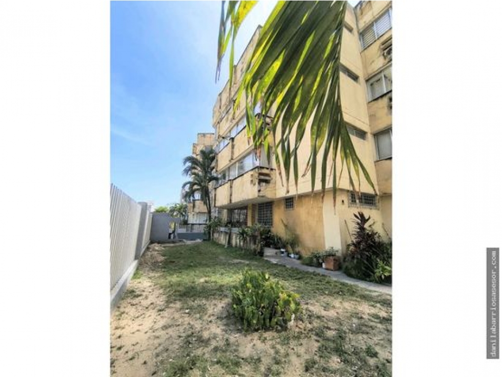 VENTA APARTAMENTO EN EL GOLF BARRANQUILLA — foto 3