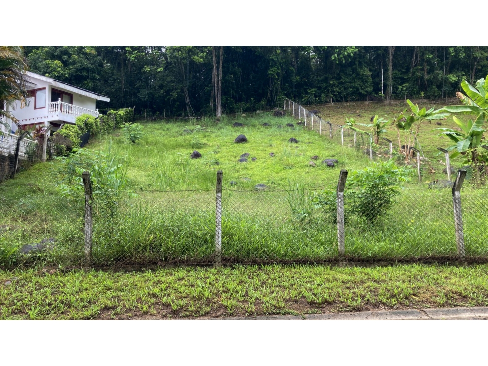 Venta lote en conjunto cerrado Melgar