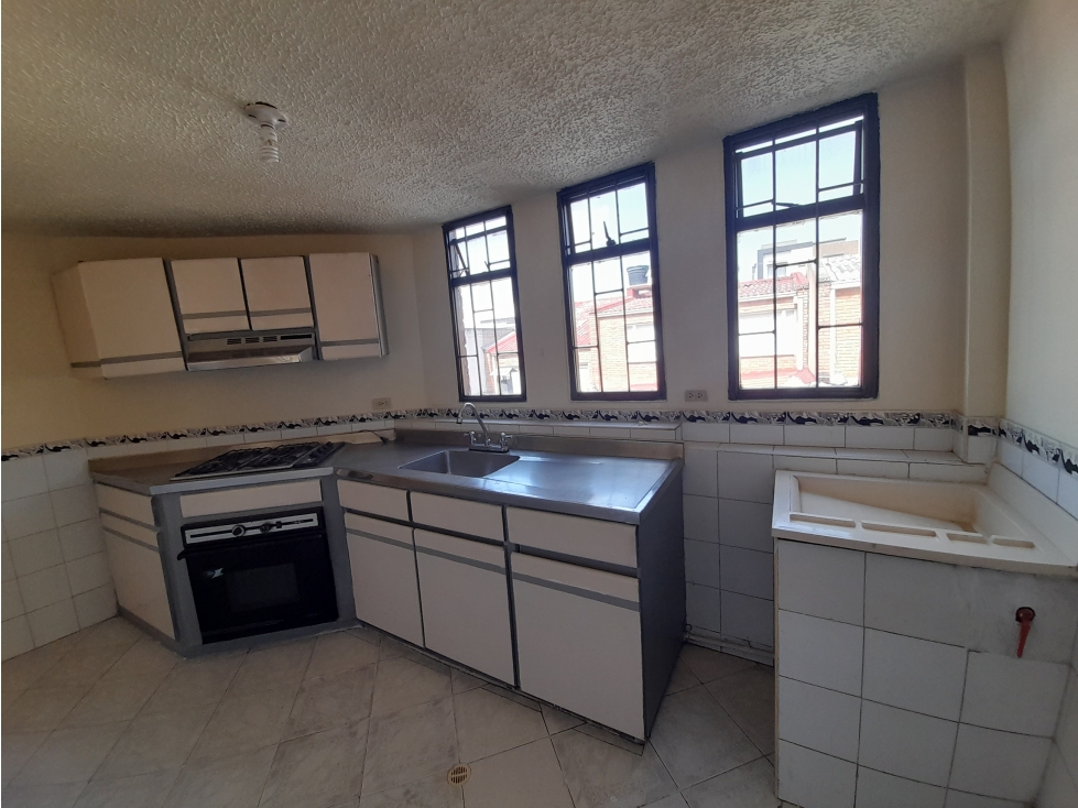VENTA APARTAMENTO EN MODELIA, BOGOTÁ — foto 6