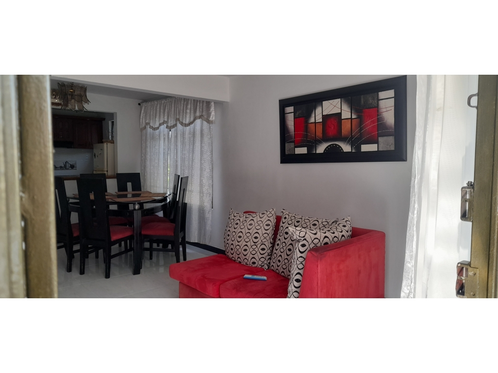 VENTA DE CASA DE DOS PISOS EN CARTAGO VALLE BARRIO SANTA MARIA