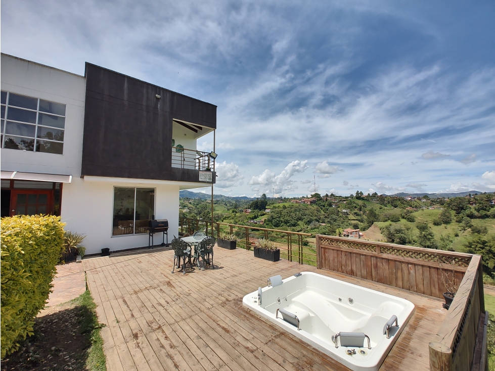 Venta Casa Campestre Independiente Marinilla — foto 2