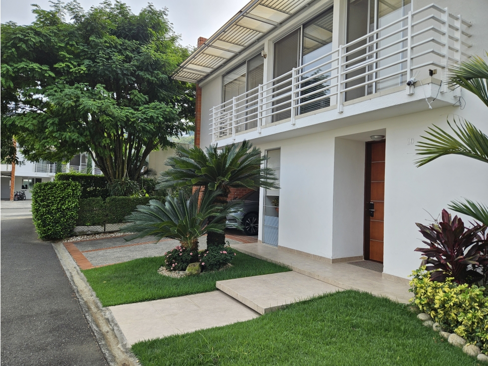 VENDO CASA EN CONDOMINIO ALTOS DE UMBRIA (PANCE) — foto 3
