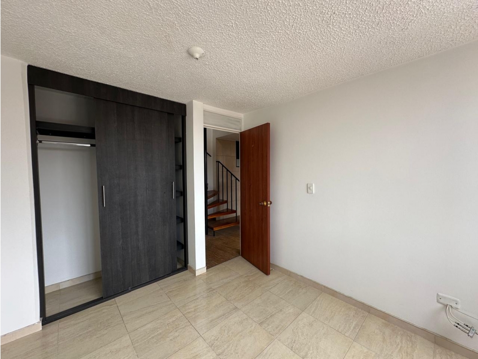 VENTA APARTAMENTO DUPLEX EN FONTIBON — foto 5