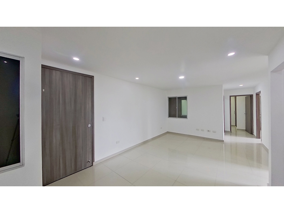 En venta apartamento en SHANNY 81 — foto 2