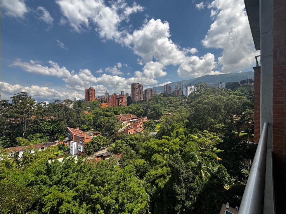 VENTA APARTAMENTO DÚPLEX EN ENVIGADO LUJO, VISTA Y NATURALEZA — foto 2