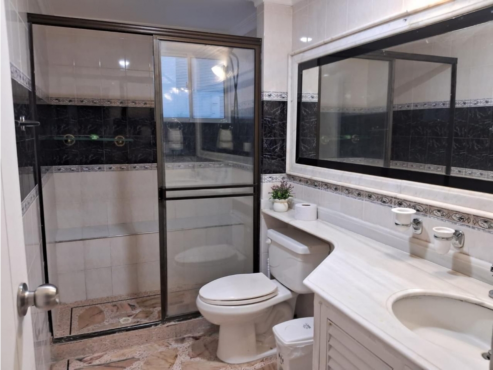 VENTA APARTAMENTO PENTHOUSE EN EL LAGUITO — foto 4