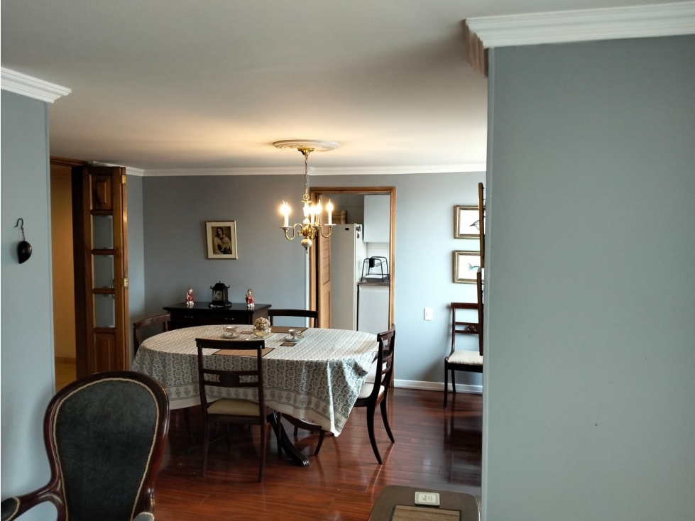 VENTA APARTAMENTO CHICO NORTE PARA REMODELAR — foto 2