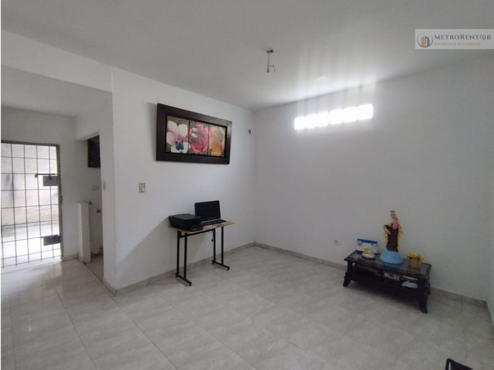VENTA CASA AMPLIA BARRIO 6 DE MARZO MONTERÍA CÓRDOBA - M — foto 2