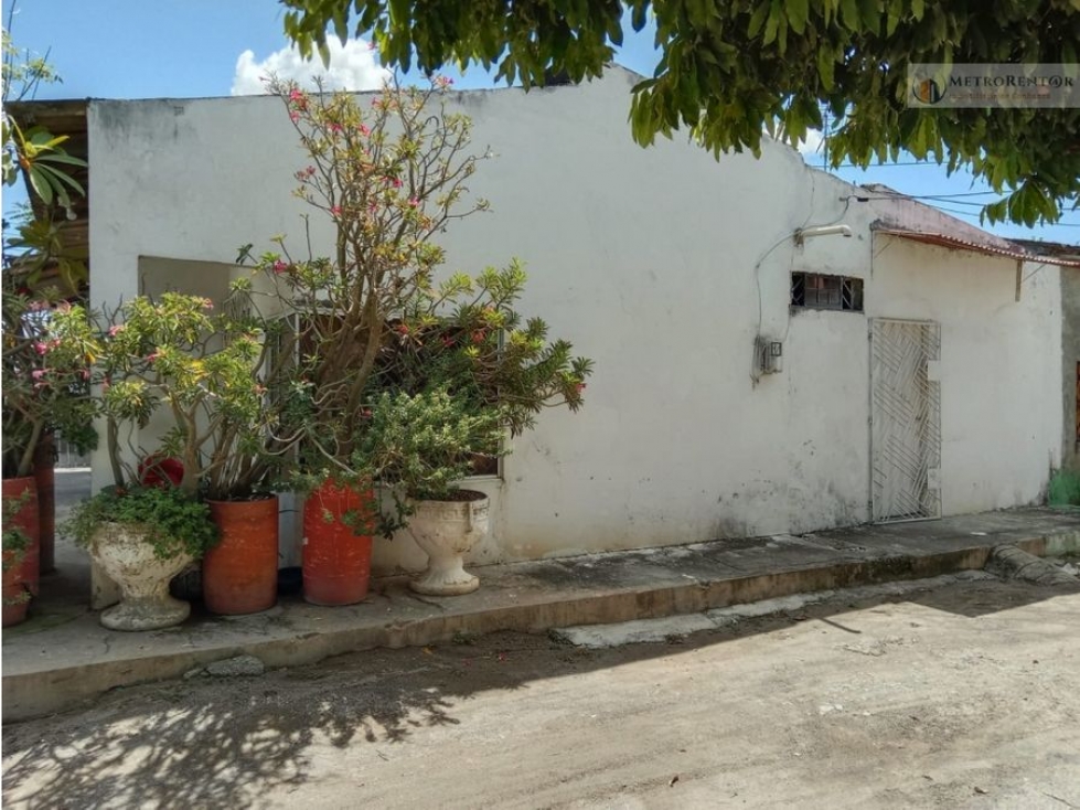 VENTA CASA CON TRES APARTAMENTOS BARRIO 6 DE MARZO SECTOR CORPIVOL -M — foto 2
