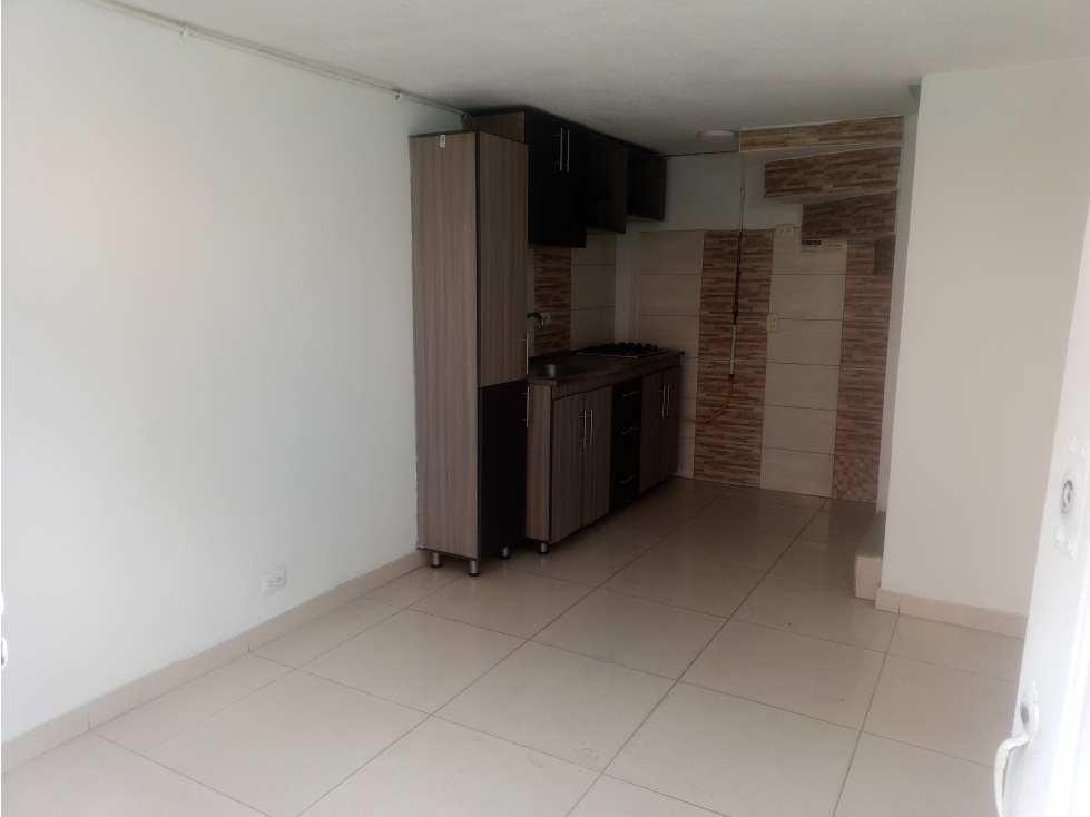 VENTA CASA CIUDAD TINTAL II ETAPA 1 - BOGOTA — foto 2