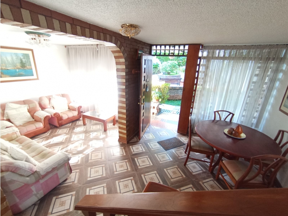 VENTA DE CASA CONDOMINIO BRR. CAUDAL VILLAVICENCIO — foto 2