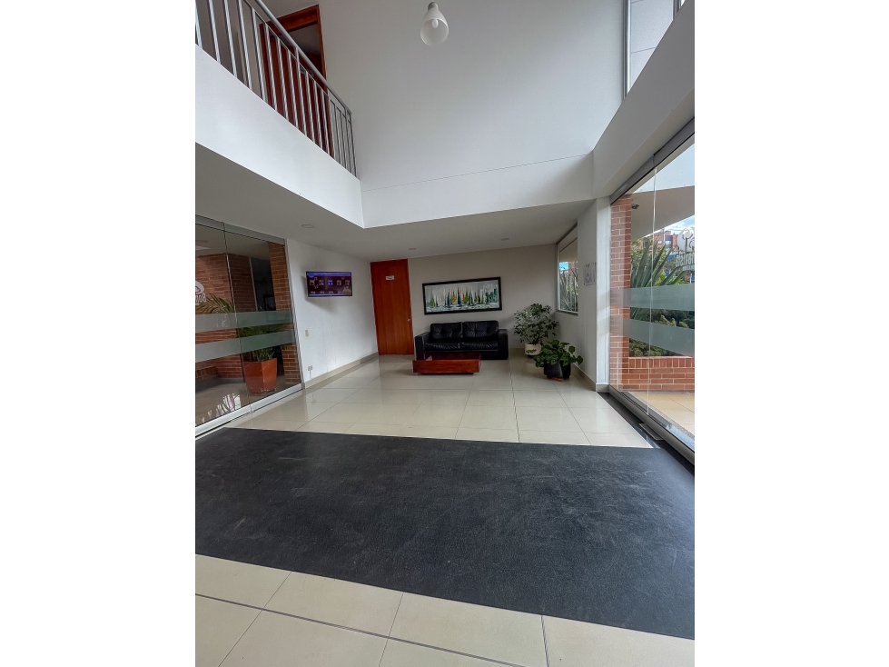 Se vende apartamento en Portales del Norte "Gran Oportunidad" — foto 2