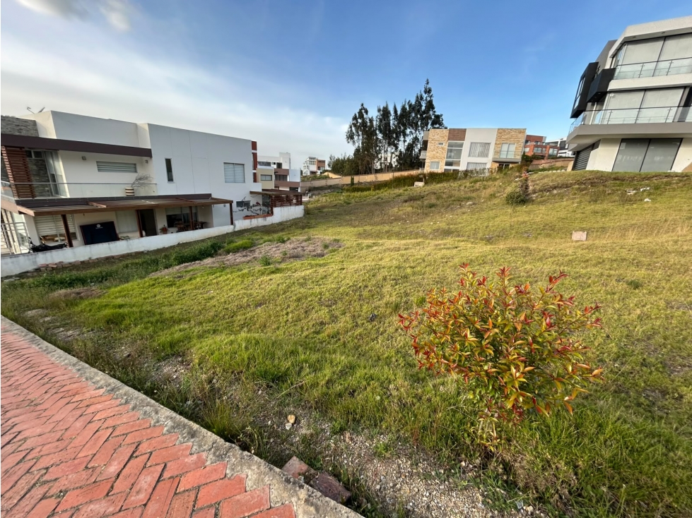 VENTA LOTE RESIDENCIAL EN TUNJA CON HERMOSA VISTA Y SEGURIDAD - 3