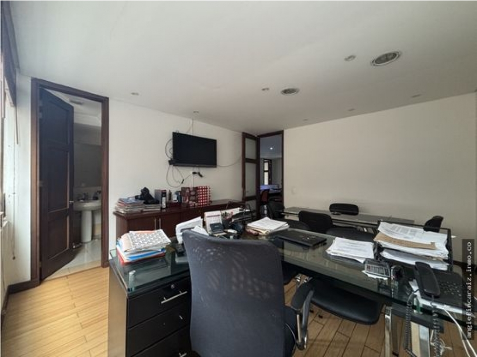 Oficina Corporativa en Venta o Arriendo Chicó Norte UK — foto 3