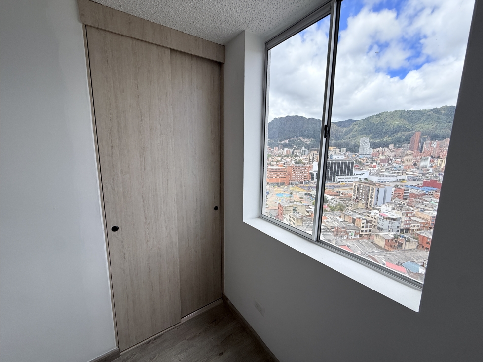 VENTA APARTAMENTO SOBRE AV EL DORADO CON VISTA A LOS CERROS — foto 3