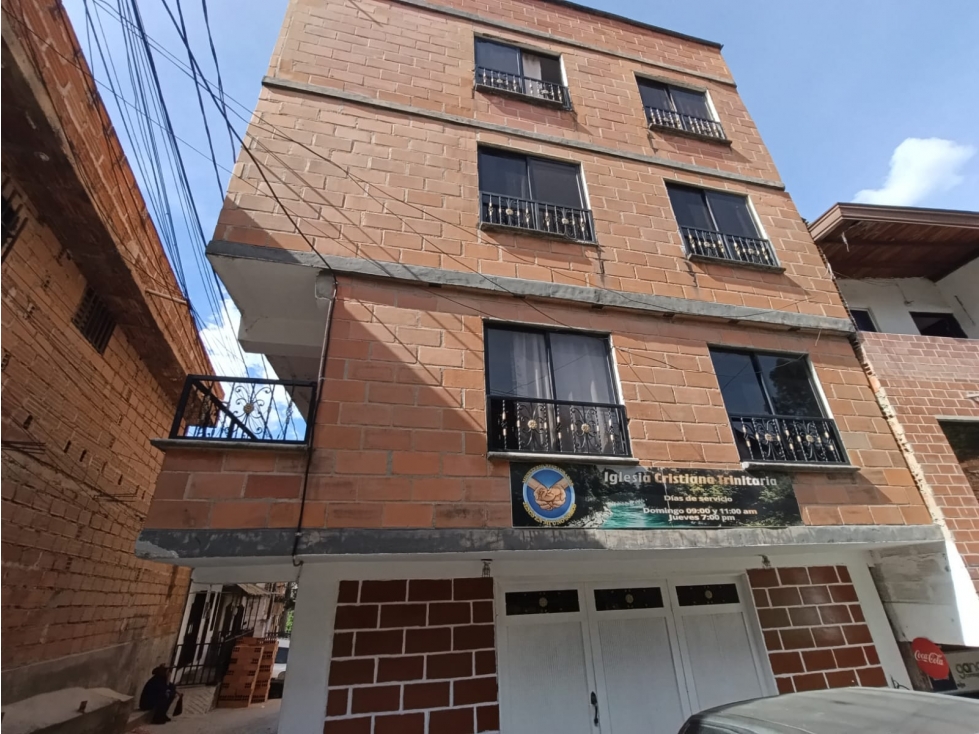 Venta Edificio de Inversión en Bello | Rentabilidad Inmediata - 3
