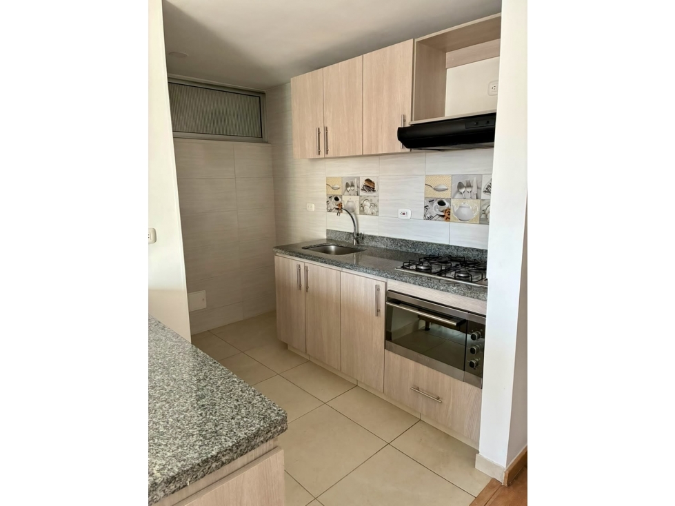 VENTA DE APARTAMENTO EN SANTA ANA SUR — foto 2
