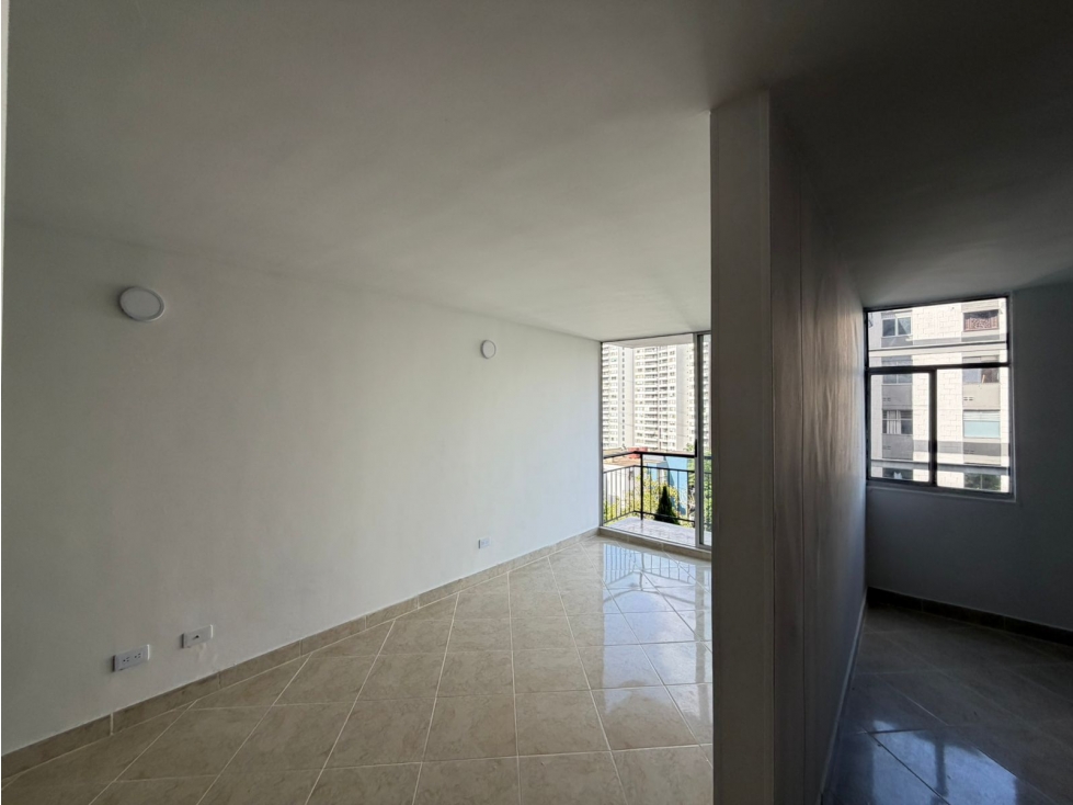 VENTA APARTAMENTO LOMA DEL INDIO MEDELLIN — foto 2