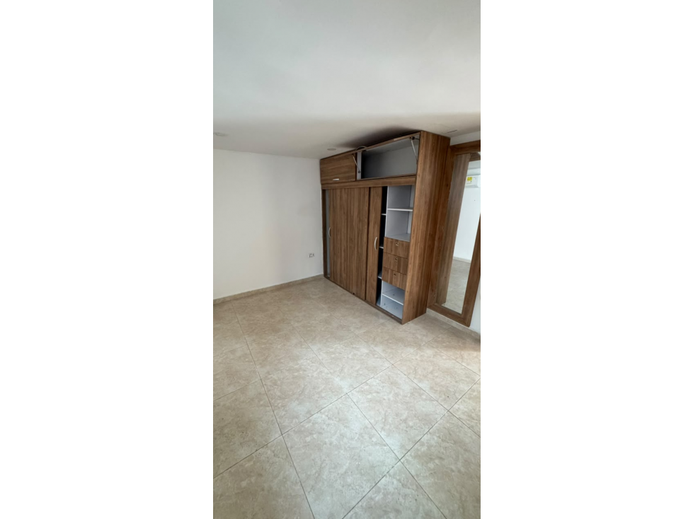 ARRIENDO CASA CRESPO — foto 3