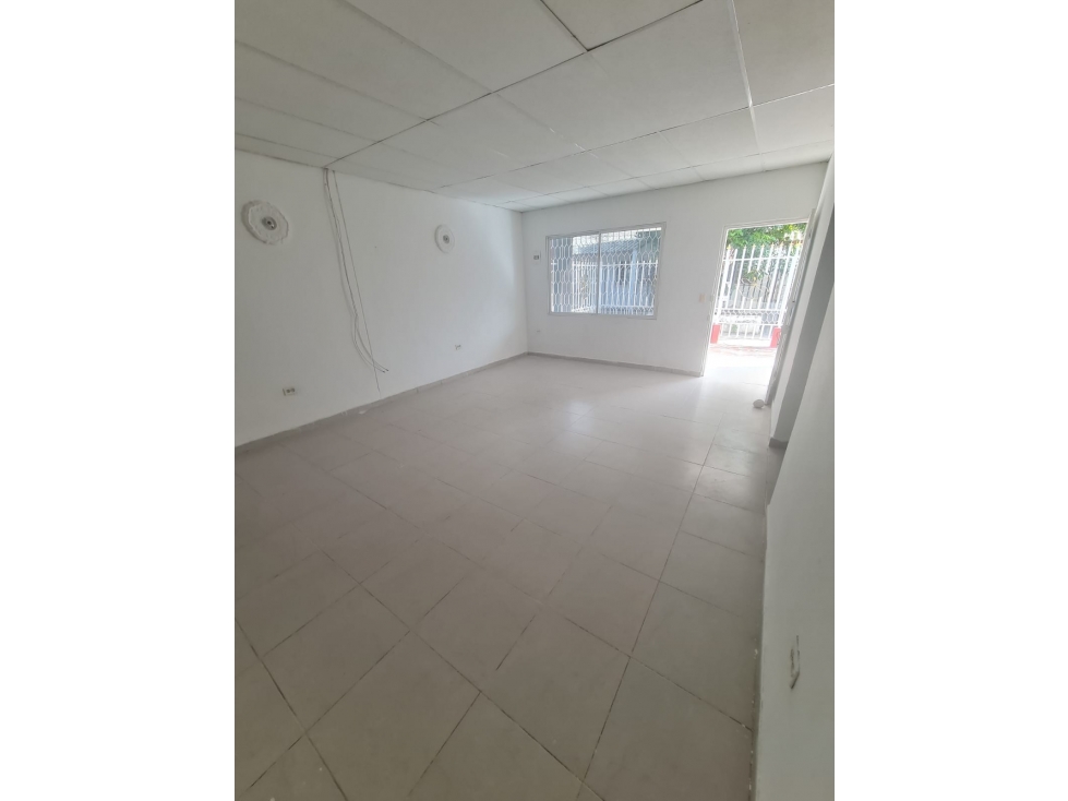 VENTA CASA RESIDENCIAL EN URBANIZACIÓN EL RÍO - P.V - 2