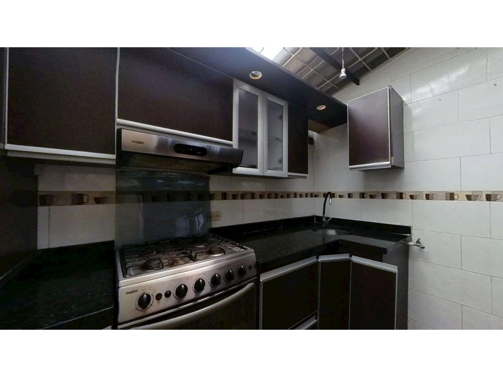 VENTA DE CASA DE BARRIO GARCES NAVAS - ENGATIVA — foto 5
