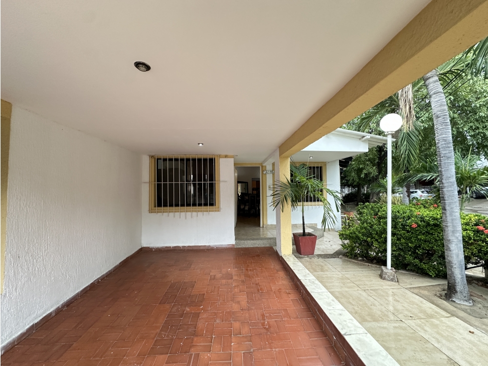 VENTA CASA DE ESQUINA CONJUNTO CERRADO SECTOR EL CISNE JA — foto 2