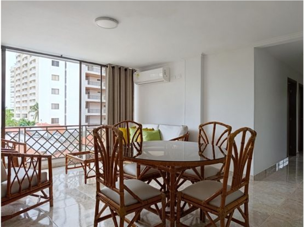 SE VENDE APARTAMENTO CERCA AL MAR EN BELLO HORIZONTE — foto 2