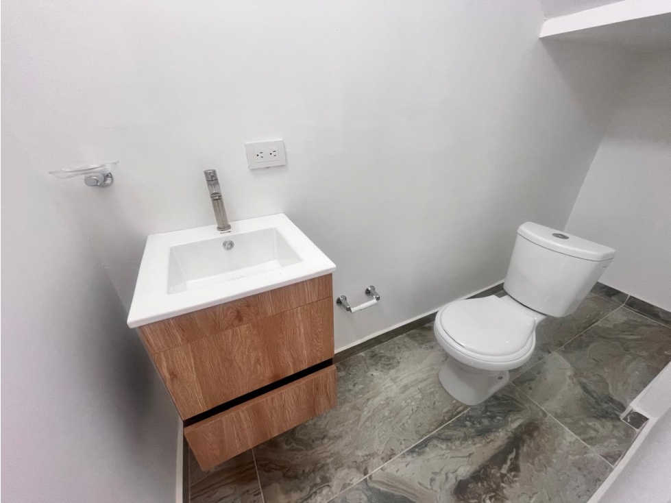 SE VENDE CASA EN BARRIO LA LIBERTAD — foto 2