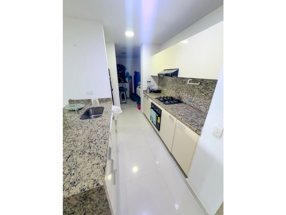 ARRIENDO APARTAMENTO EN BARCELONETA - 3