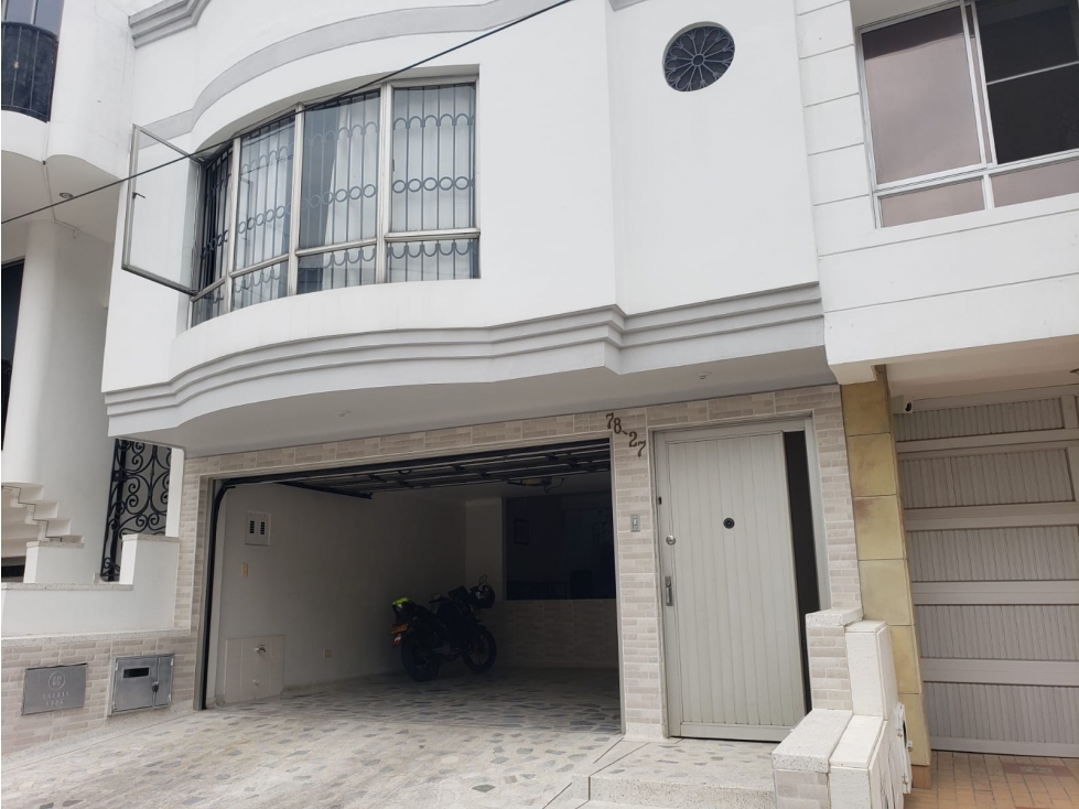 VENTA DE CASA BARRIO CANEY ESPECIAL