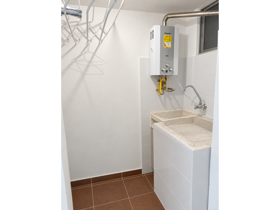 VENTA DE APARTAMENTO BARRIO AMBALA - 4