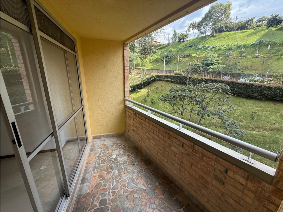 Venta de Apartamento en Sabaneta, Las Lomitas - 6