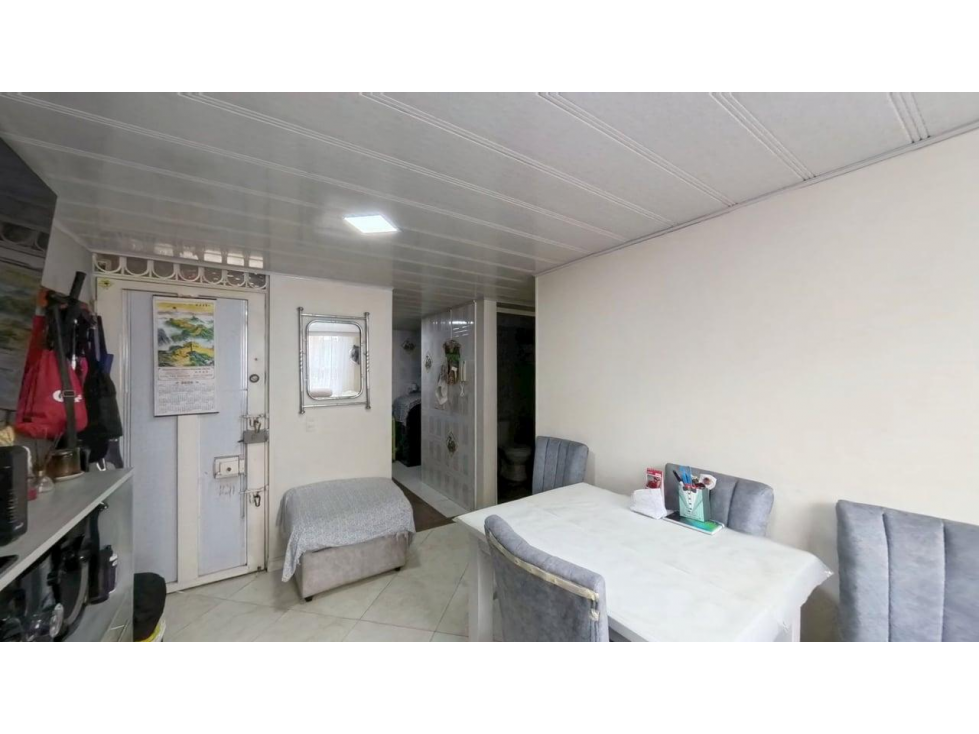 VENTA APTO SANTA TERESITA ENGATIVA PISO 1- BOGOTA — foto 3